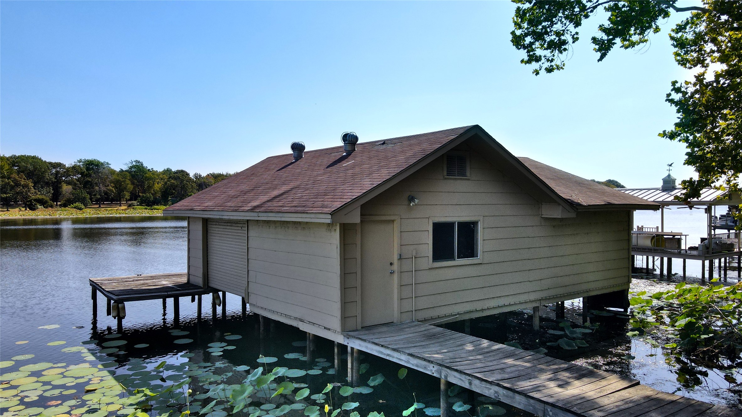 5449 Impala Point Drive Athens TX 75752