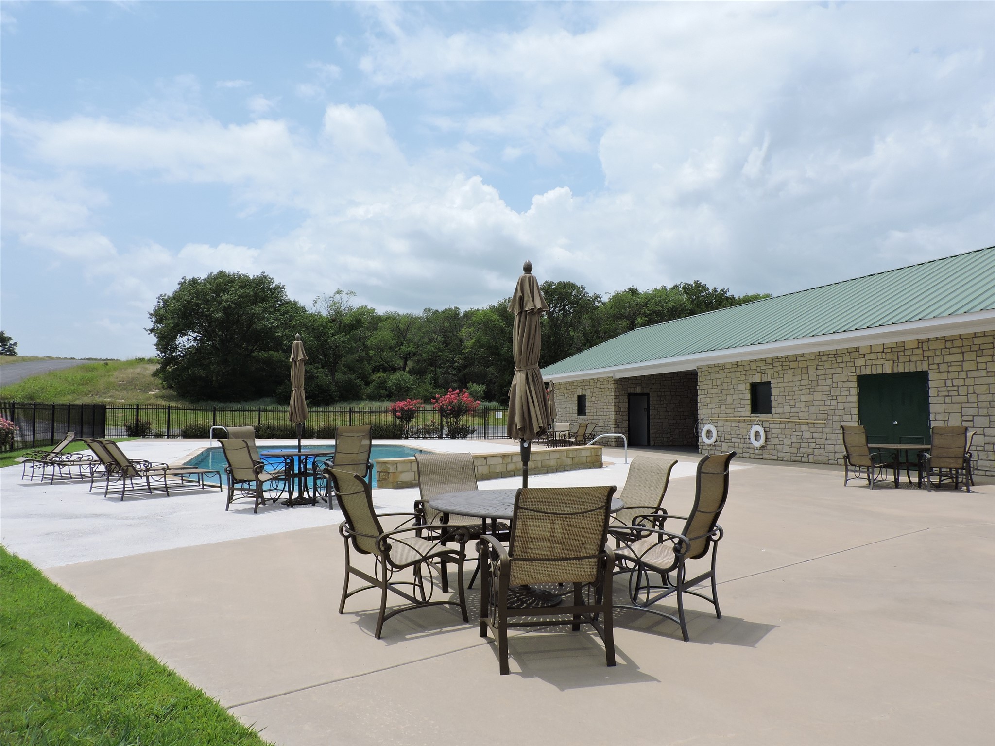 416 Sunset Bay Pointe Court Chico TX 76431