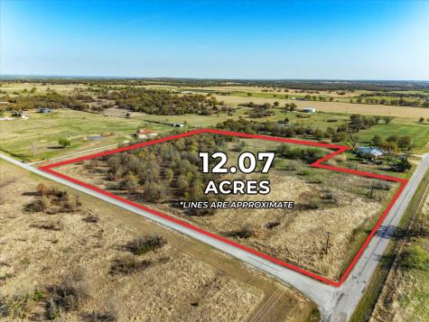 174 Reatta Road Bowie TX 76230
