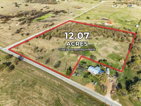 174 Reatta Road Bowie TX 76230