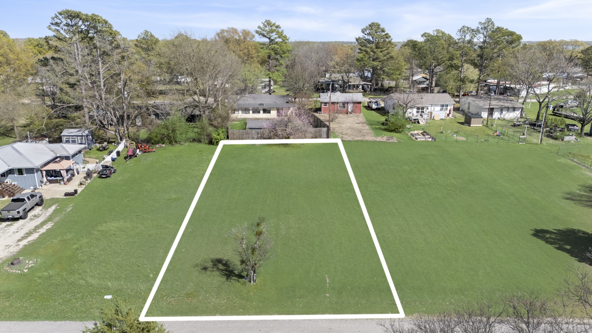 002 Briggs Boulevard East Tawakoni TX 75472
