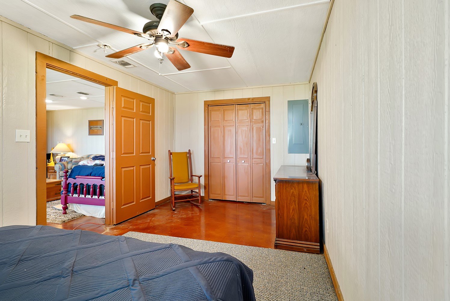 1010 County Road 382 Era TX 76238