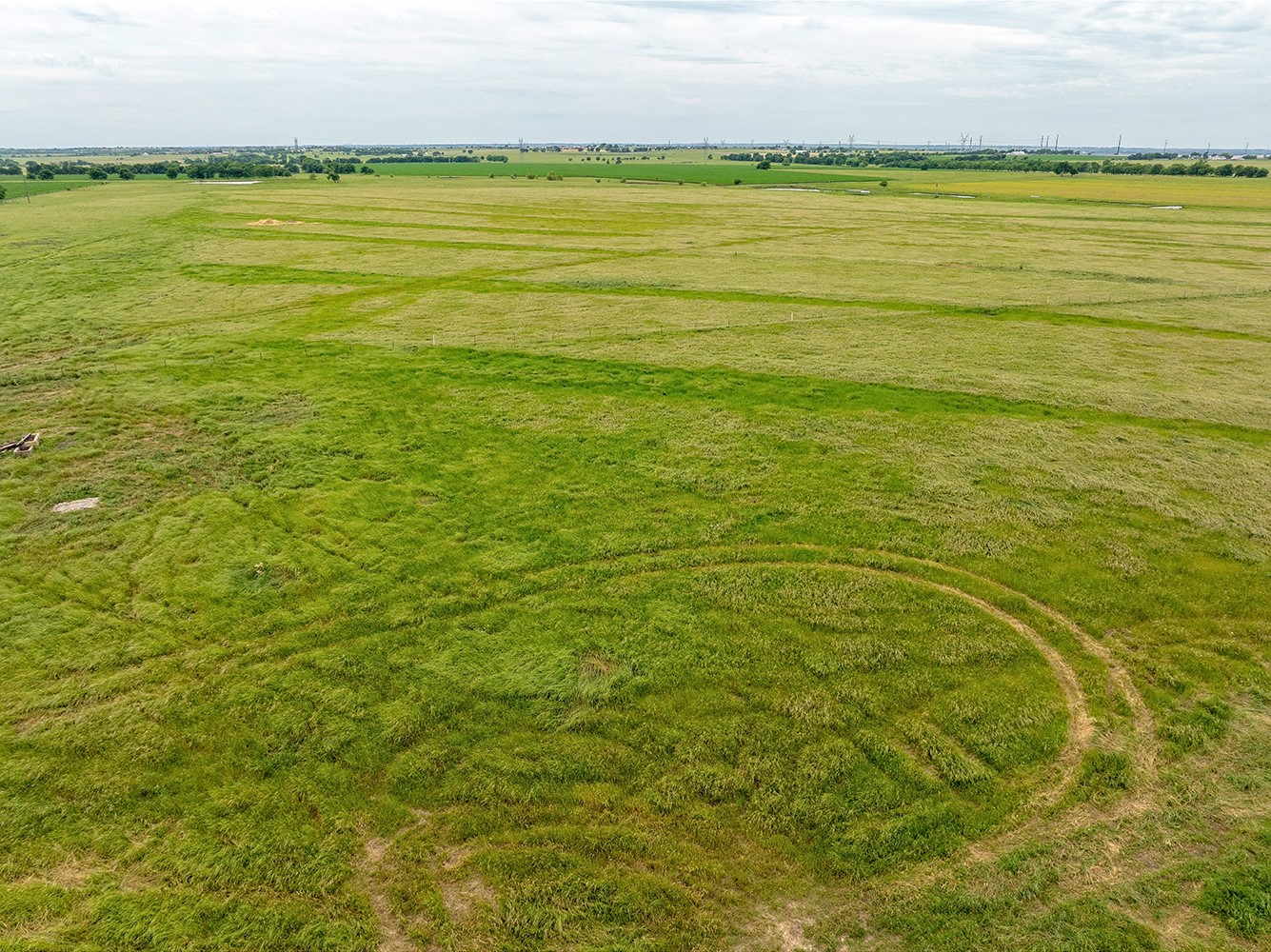 1010 County Road 382 Era TX 76238