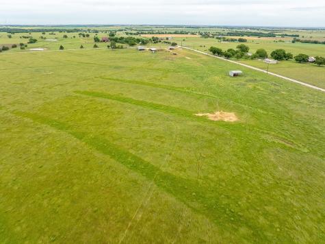 1010 County Road 382 Era TX 76238
