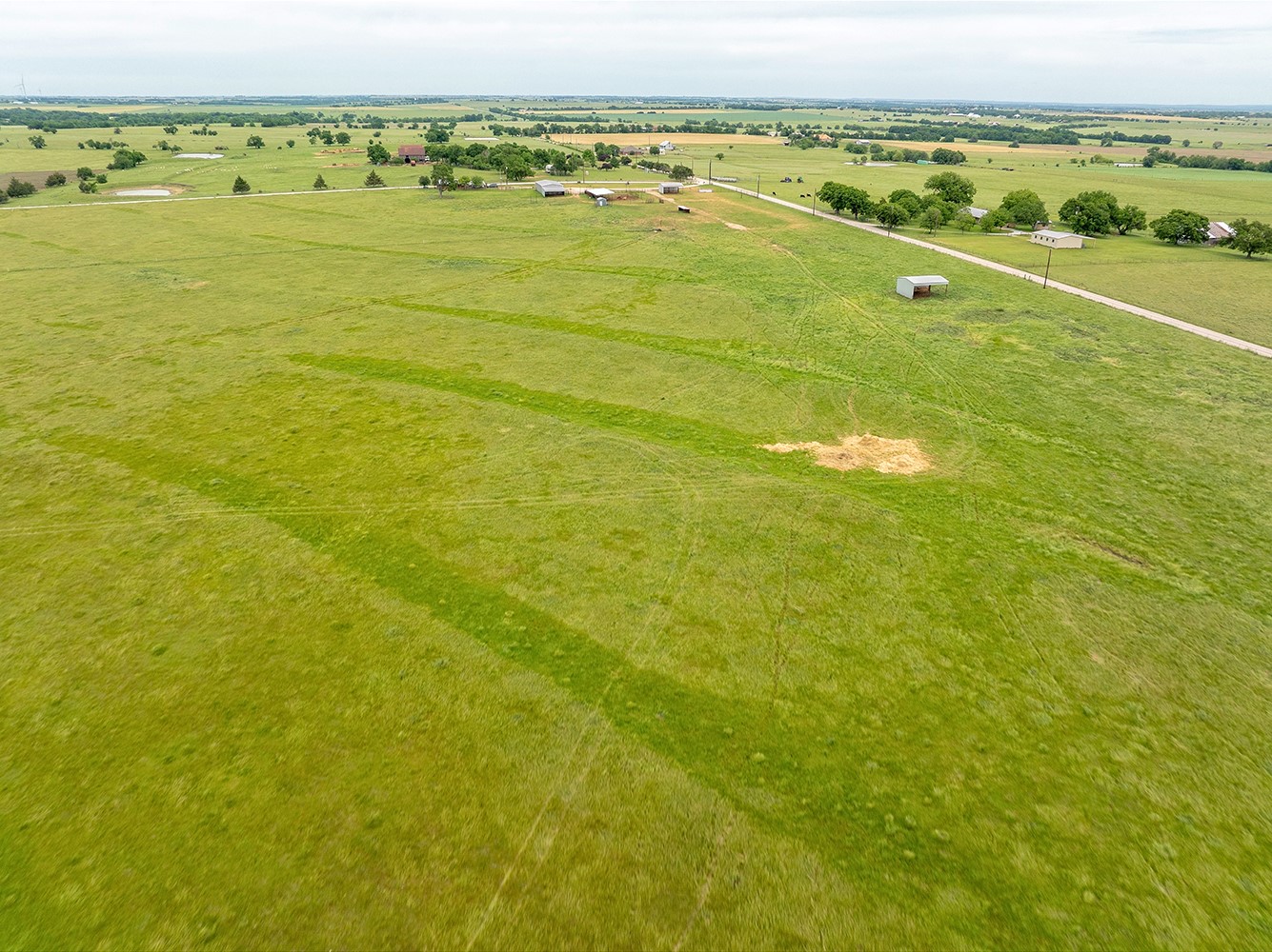 1010 County Road 382 Era TX 76238