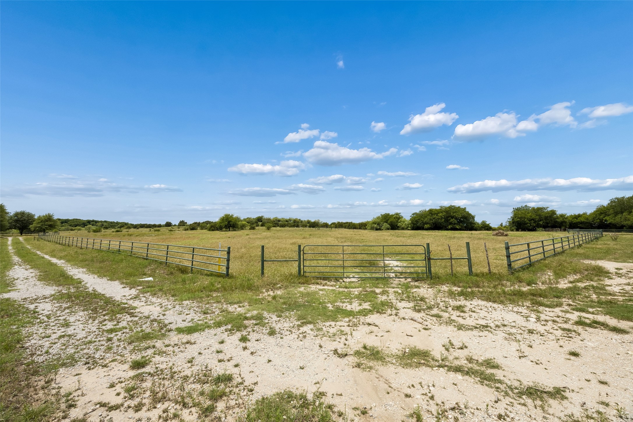 171 Treetop Drive Fort Worth TX 76126