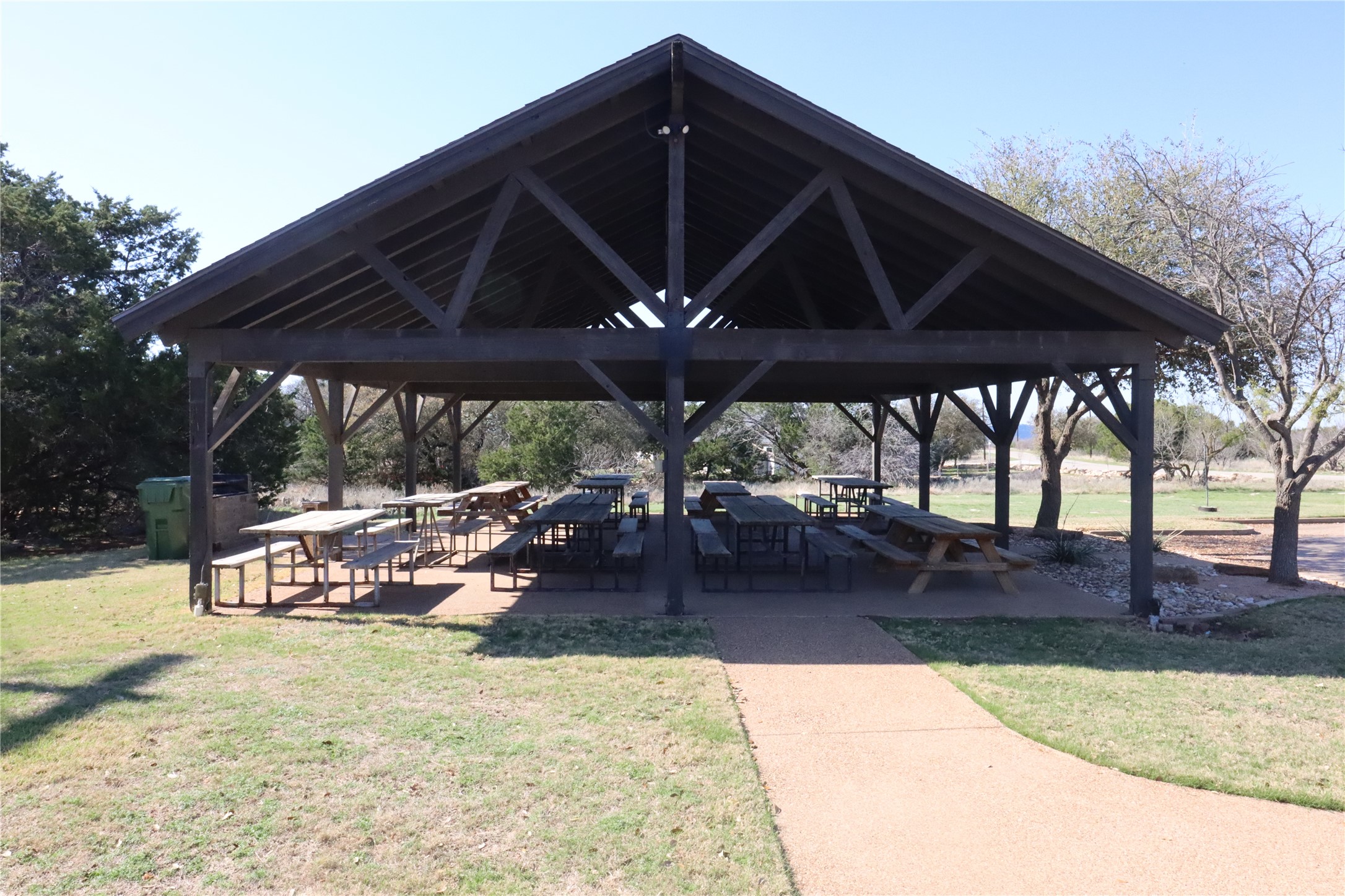 17 Turnberry Loop Graford TX 76449