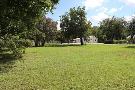 708 W Lewis Street San Saba TX 76877
