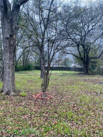 555 N 1st Street Point TX 75472