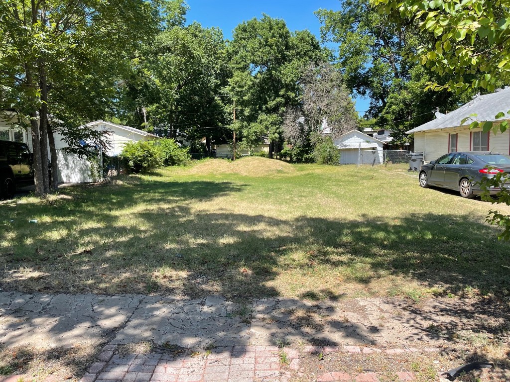426 Martinique Avenue Dallas TX 75223