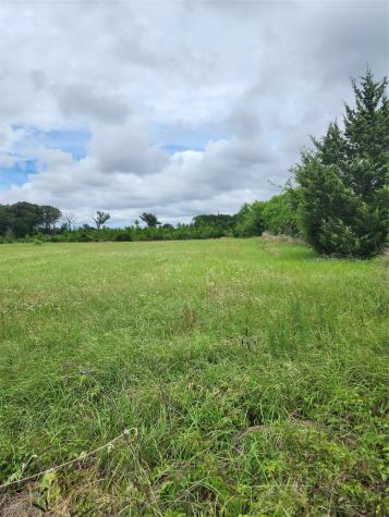 951 County Road 3800 Athens TX 75752