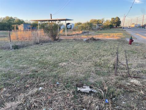 1001 N Parks Street Breckenridge TX 76424