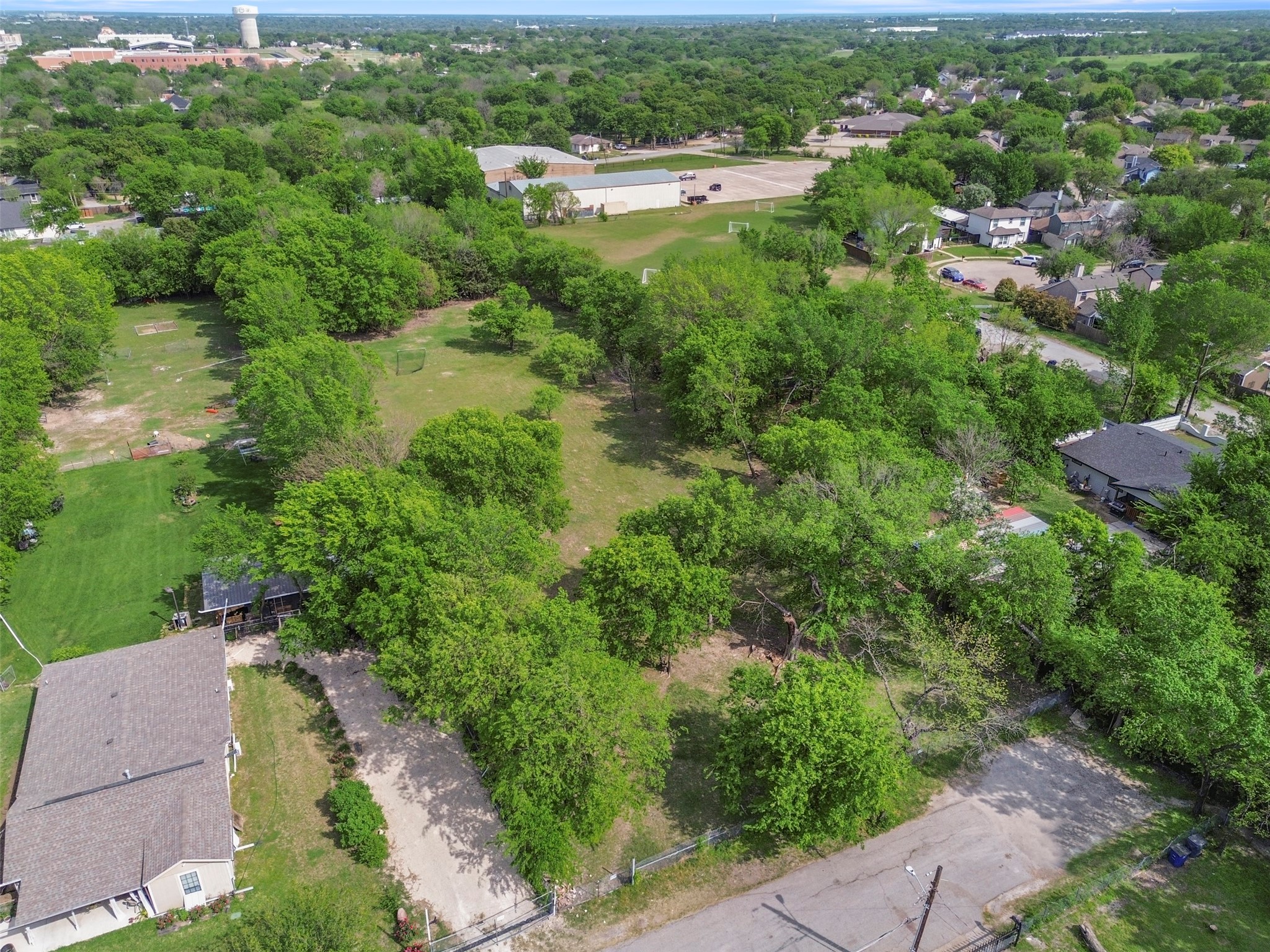 2820 Namur Street Dallas TX 75227