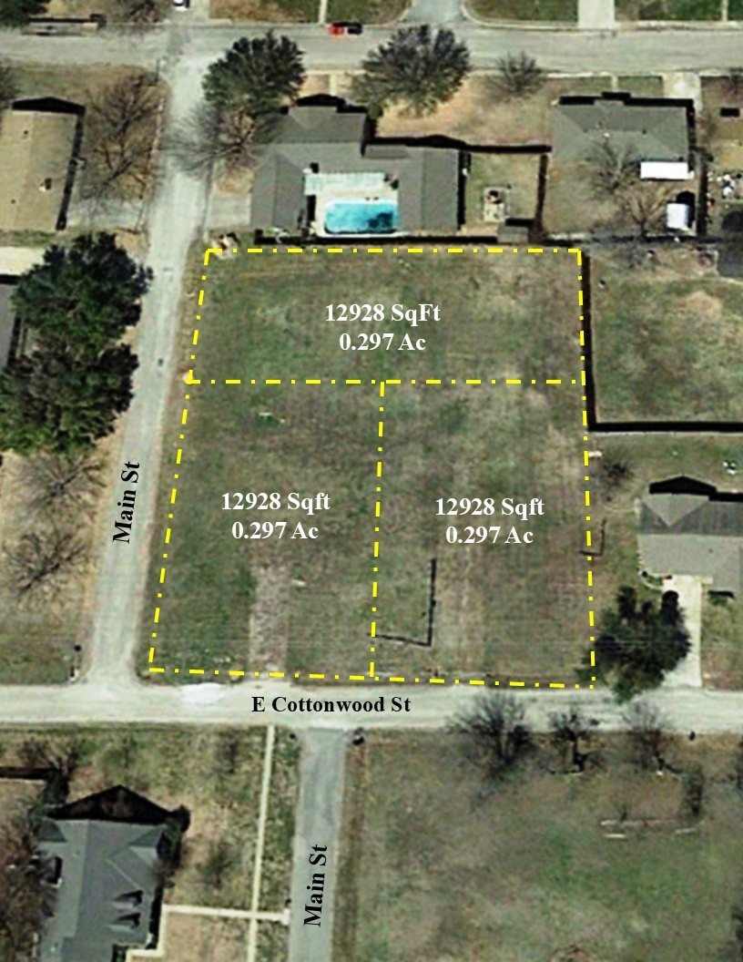 102 E Cottonwood Street Leonard TX 75452