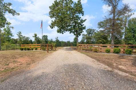 511 County Road 1407 Jacksonville TX 75766