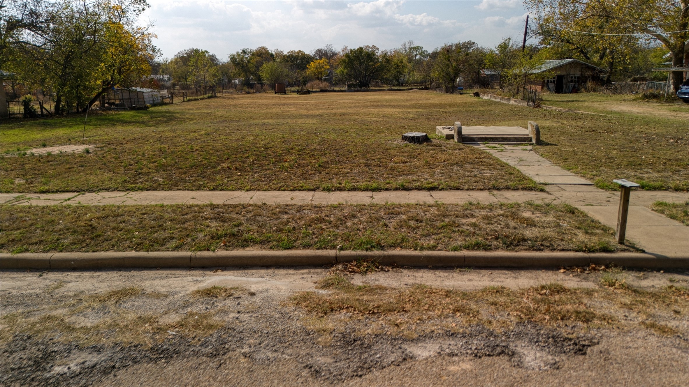 428 W Roberts Street Gorman TX 76454