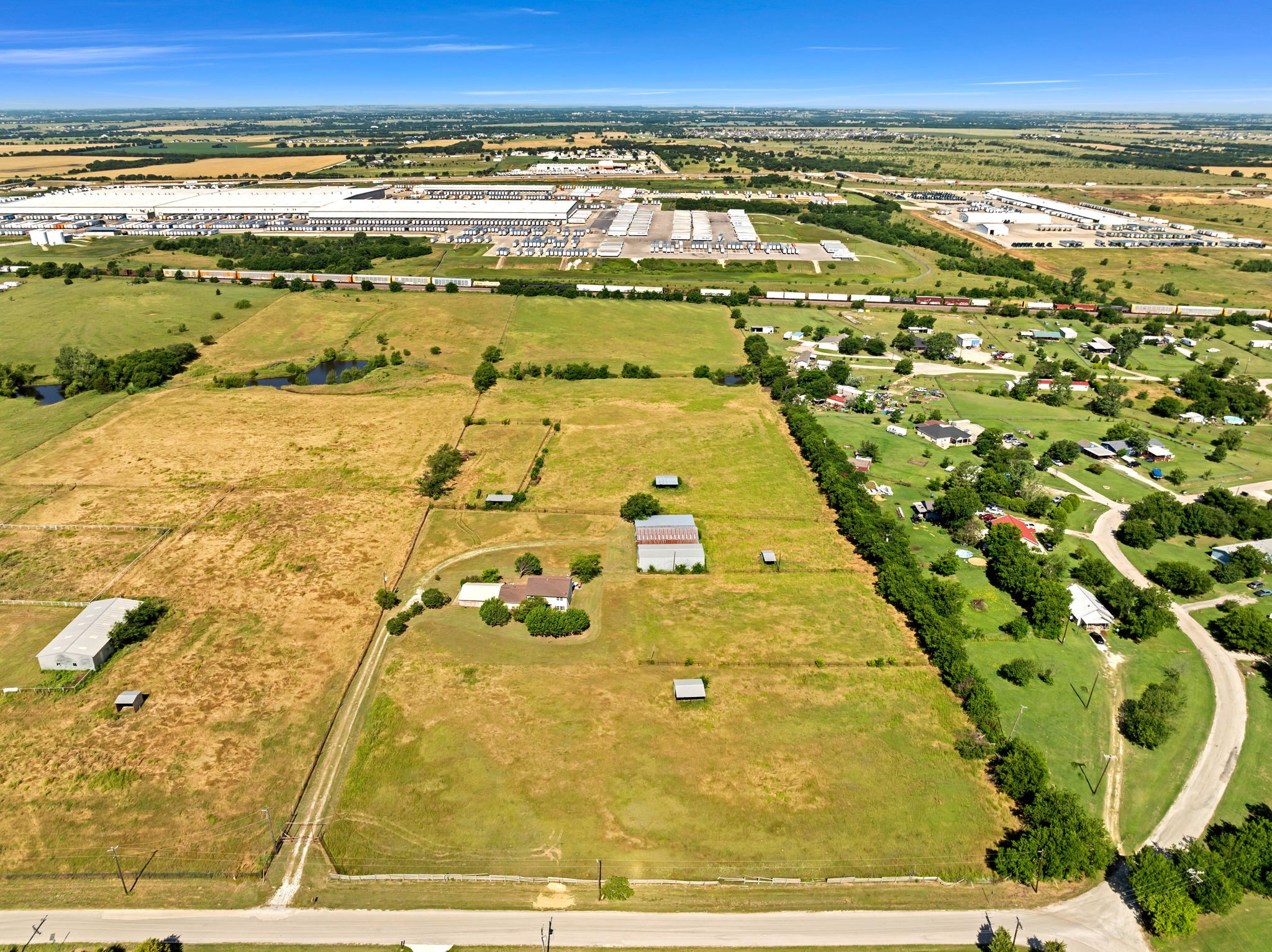 1795 Melton Road Sanger TX 76266