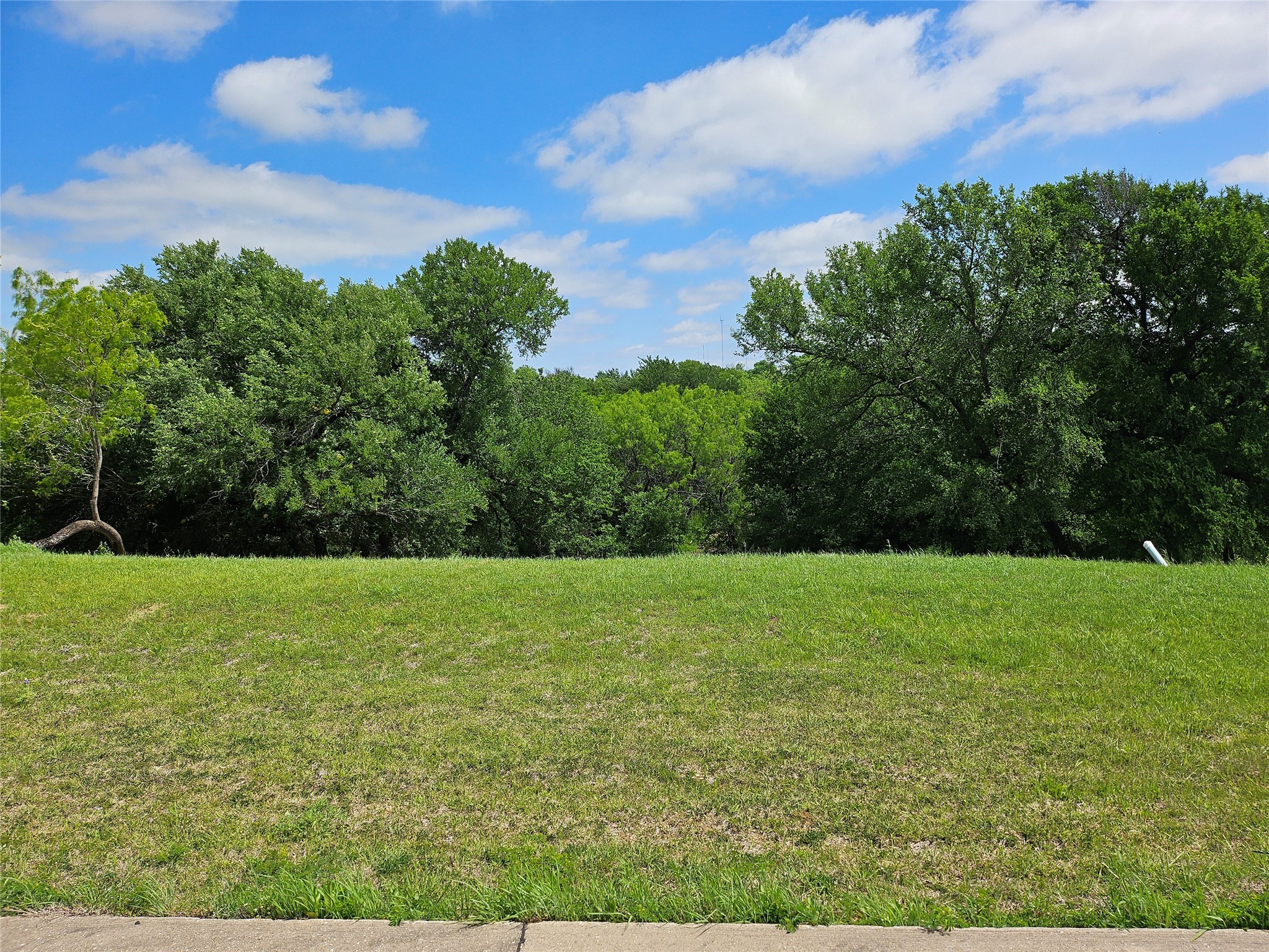 3028 Koscher Drive Grand Prairie TX 75104