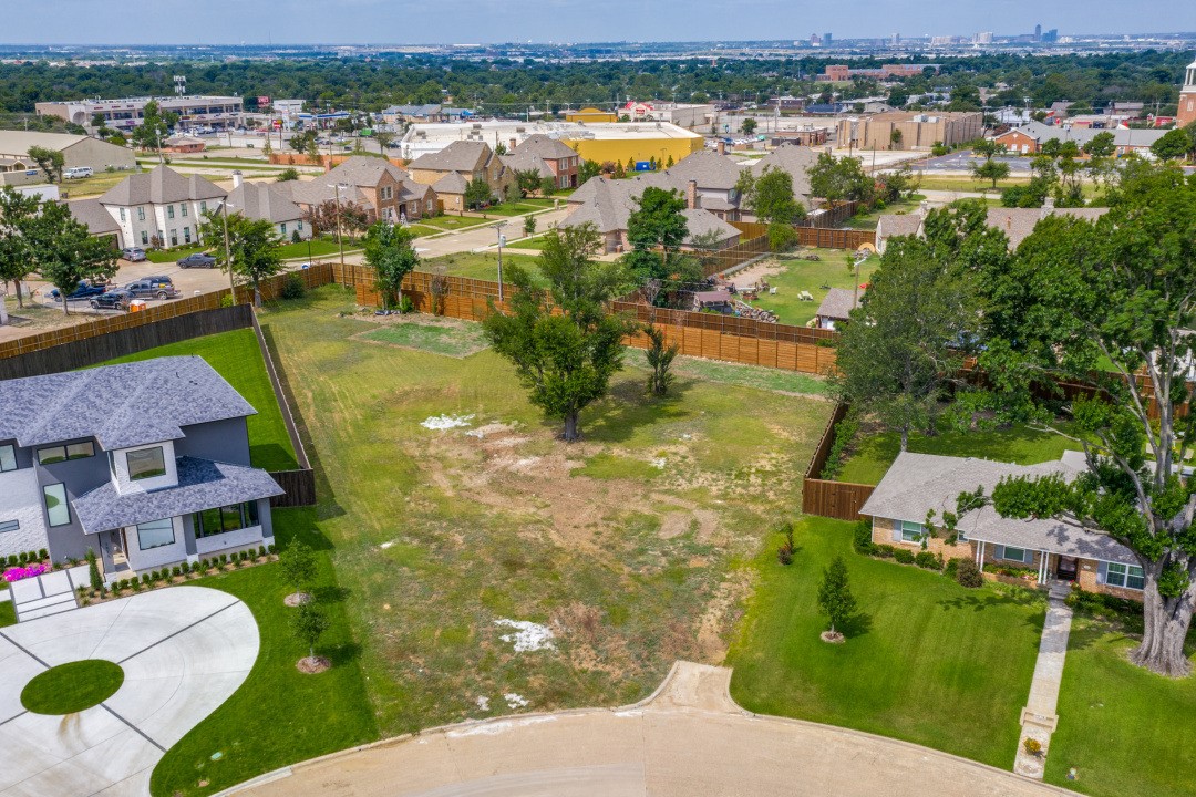 3822 Martha Lane Dallas TX 75229