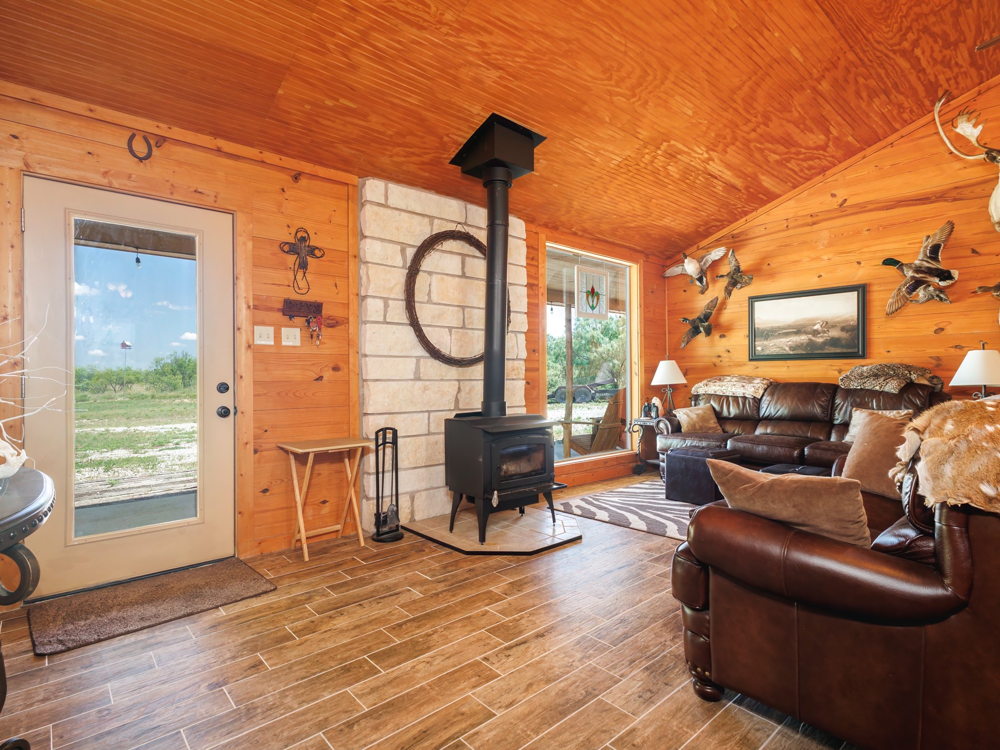 1171 County Road 315 Gouldbusk TX 76845