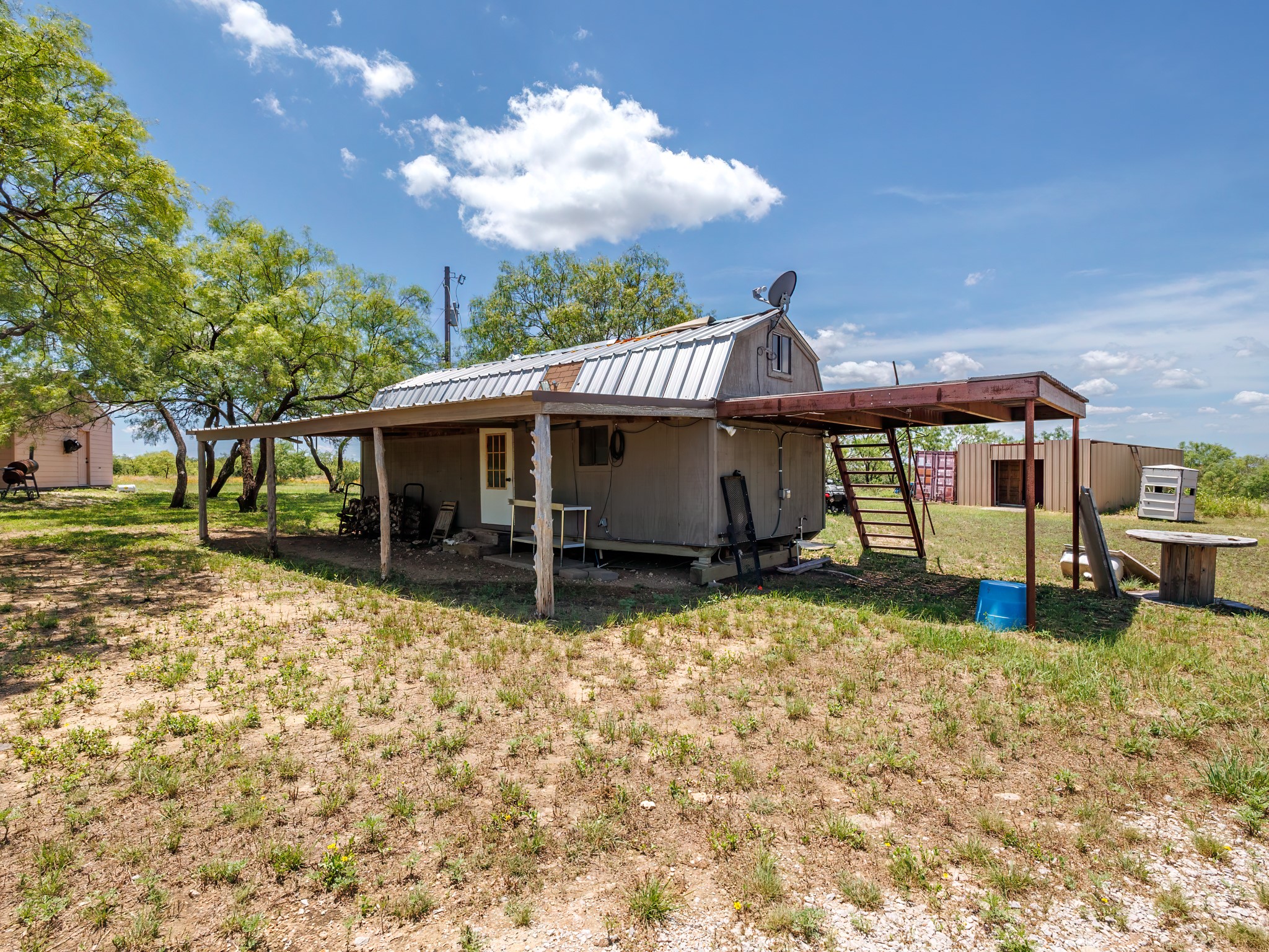 1171 County Road 315 Gouldbusk TX 76845