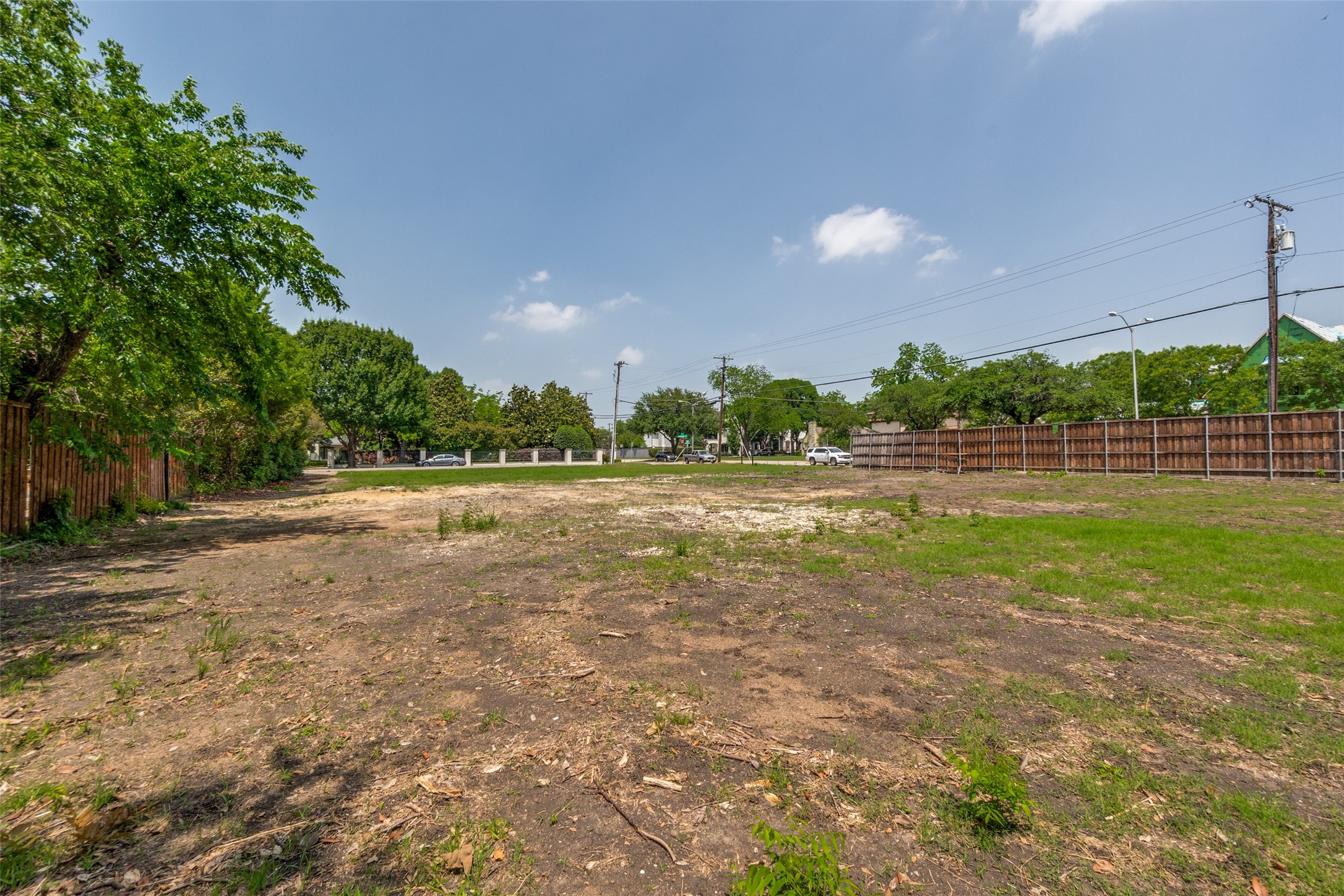 5934 Lakehurst Avenue Dallas TX 75230