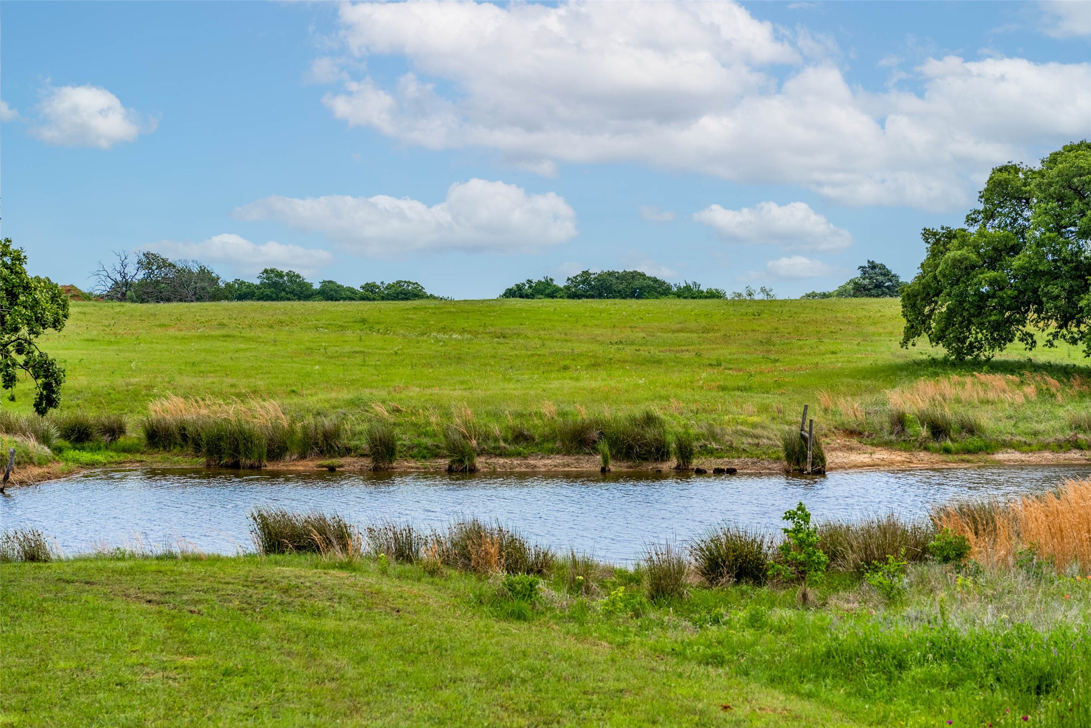 20AC Us Highway 377 Whitesboro TX 76273