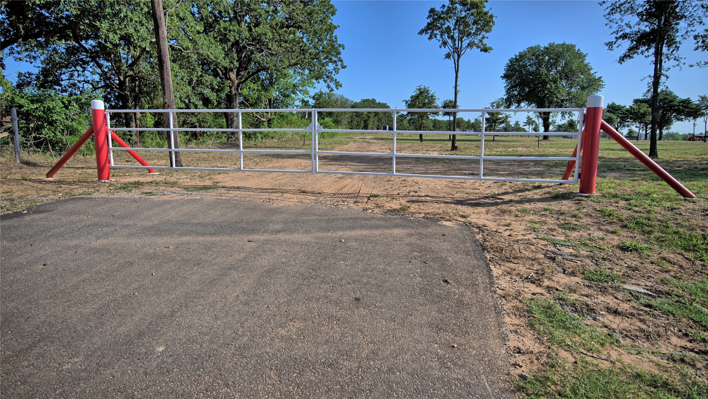 1762 Us Highway 82 W Nocona TX 76255