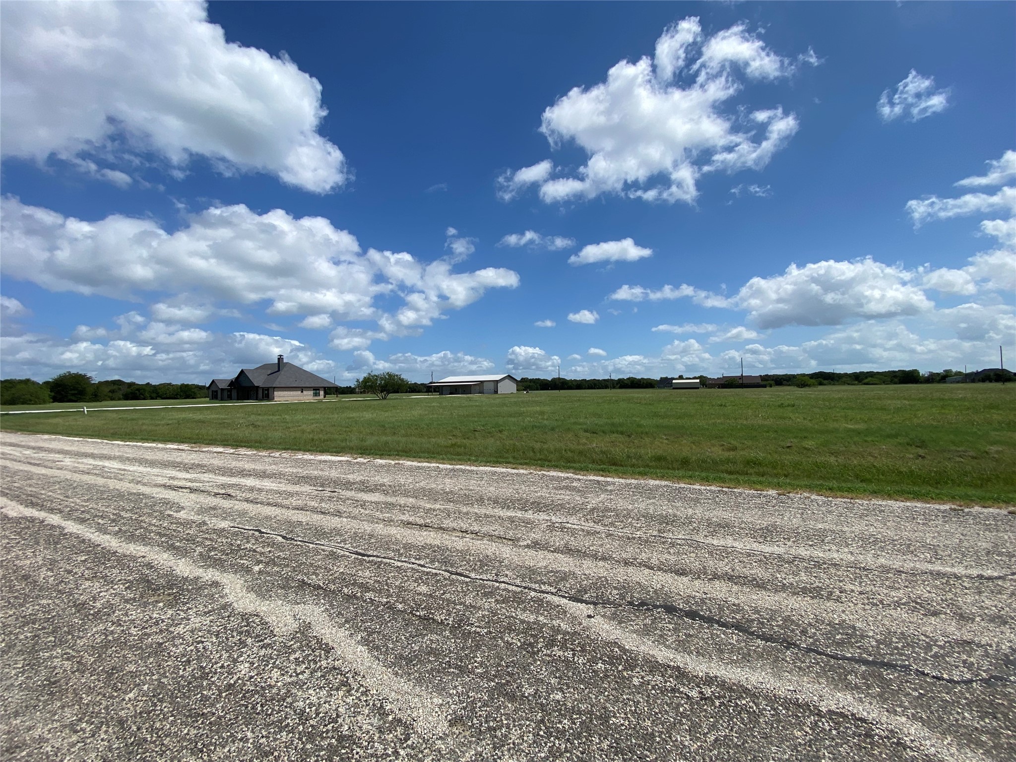 Lt 300 Cowboy Drive Mildred TX 75109