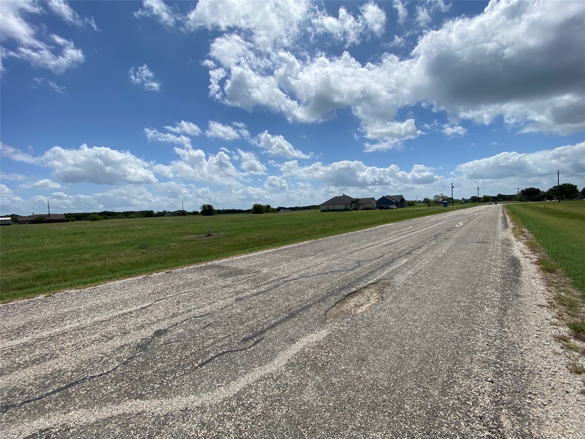 Lt 300 Cowboy Drive Mildred TX 75109