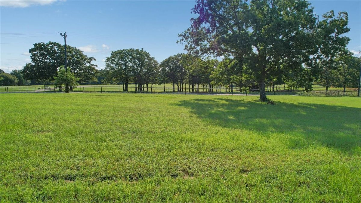 265 Toscana Circle Gordonville TX 76245
