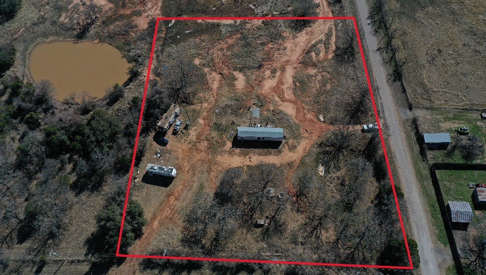 185 County Road 464 Lipan TX 76462
