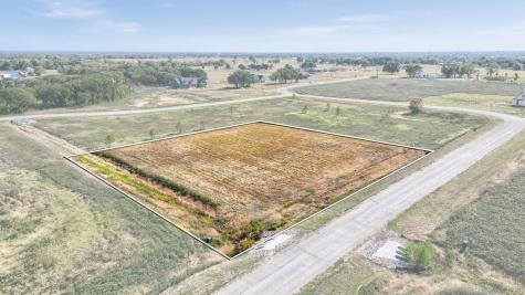 2151 Sundance Road Whitesboro TX 76273
