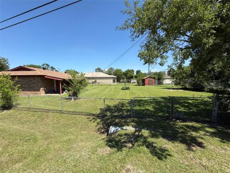 300 Linda Street Roanoke TX 76262
