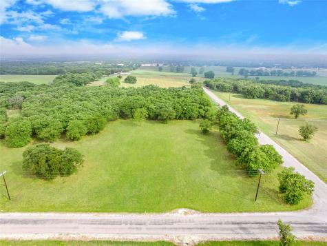 110 Private Road 2161 Iredell TX 76649