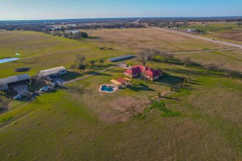 1392 E Us Highway 69 Point TX 75472