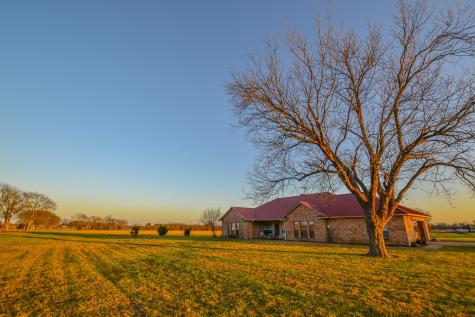 1392 E Us Highway 69 Point TX 75472