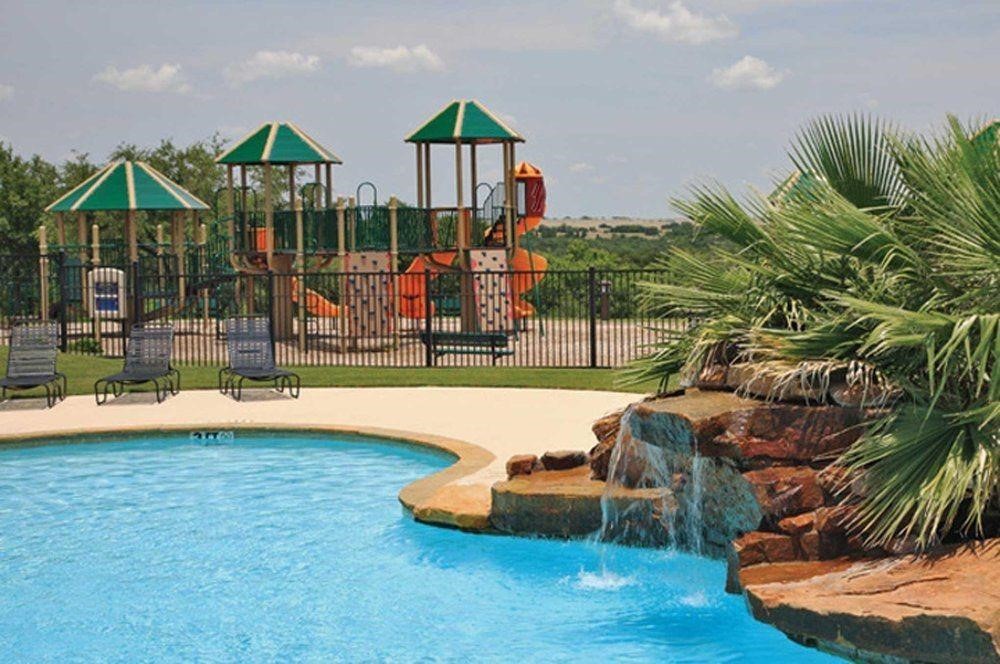 6132 Annanhill Circle Cleburne TX 76033
