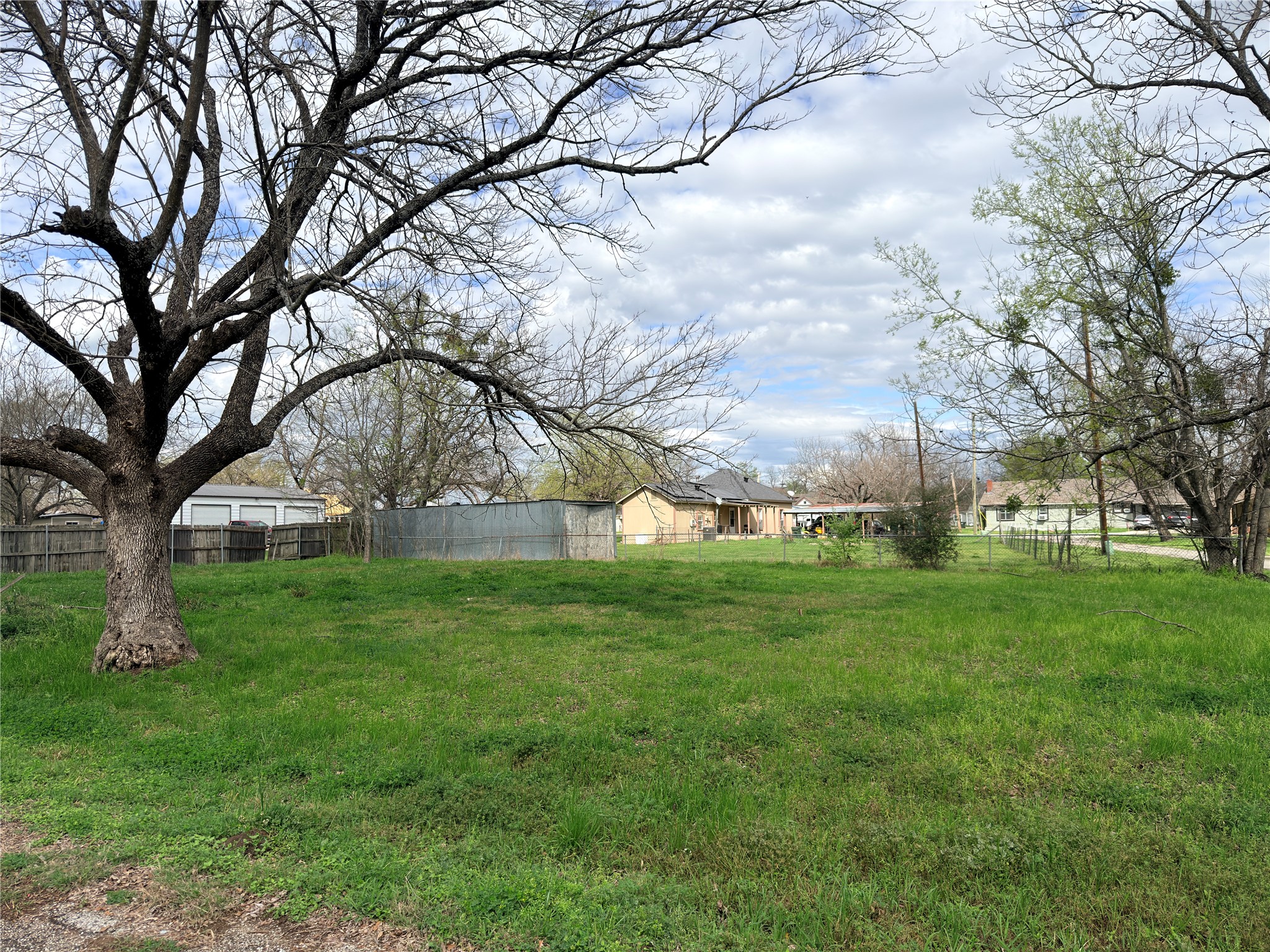 604 SW 2nd Street Kerens TX 75144