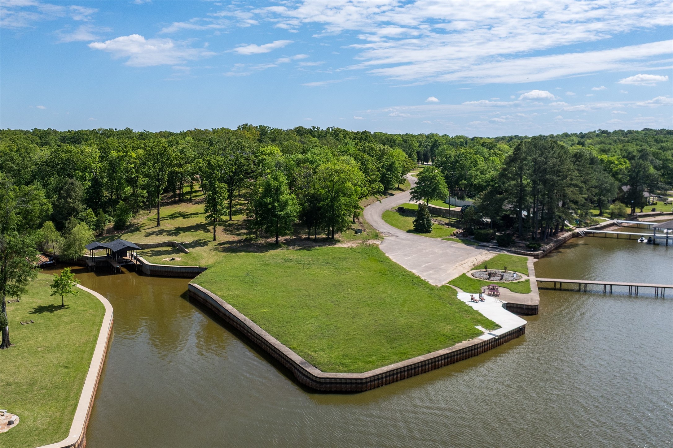 13801 Rock Springs Malakoff TX 75148