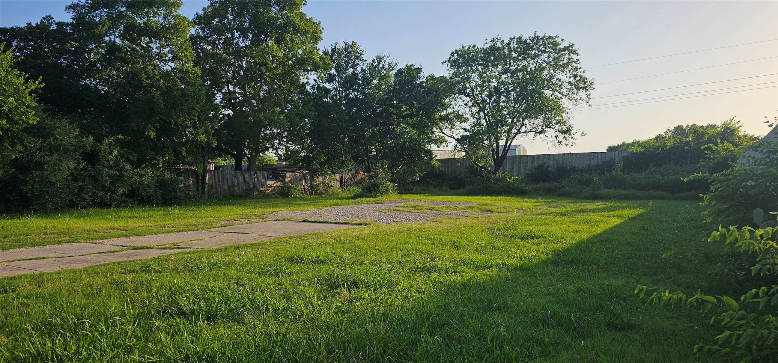 2511 Lora Lane Balch Springs TX 75180