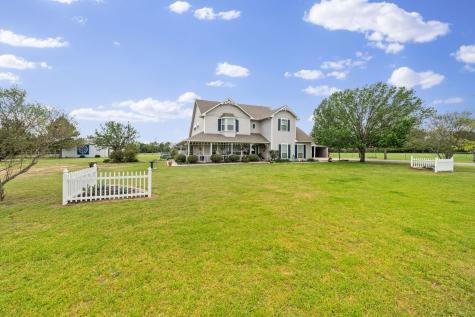 1880 County Road 2610 Bonham TX 75418
