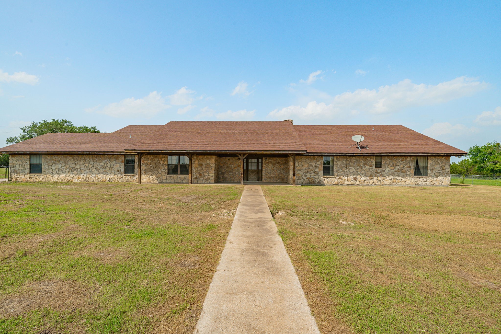 5544 Fm 927 Walnut Springs TX 76690