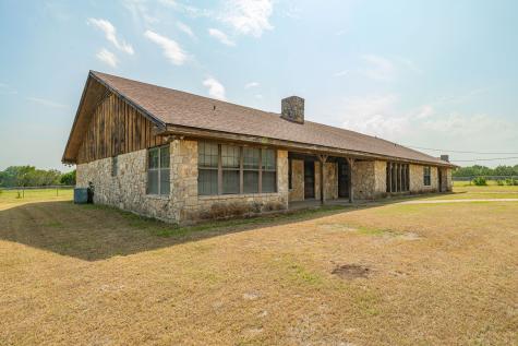 5544 Fm 927 Walnut Springs TX 76690