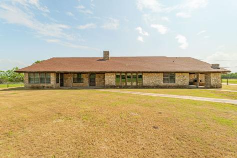 5544 Fm 927 Walnut Springs TX 76690