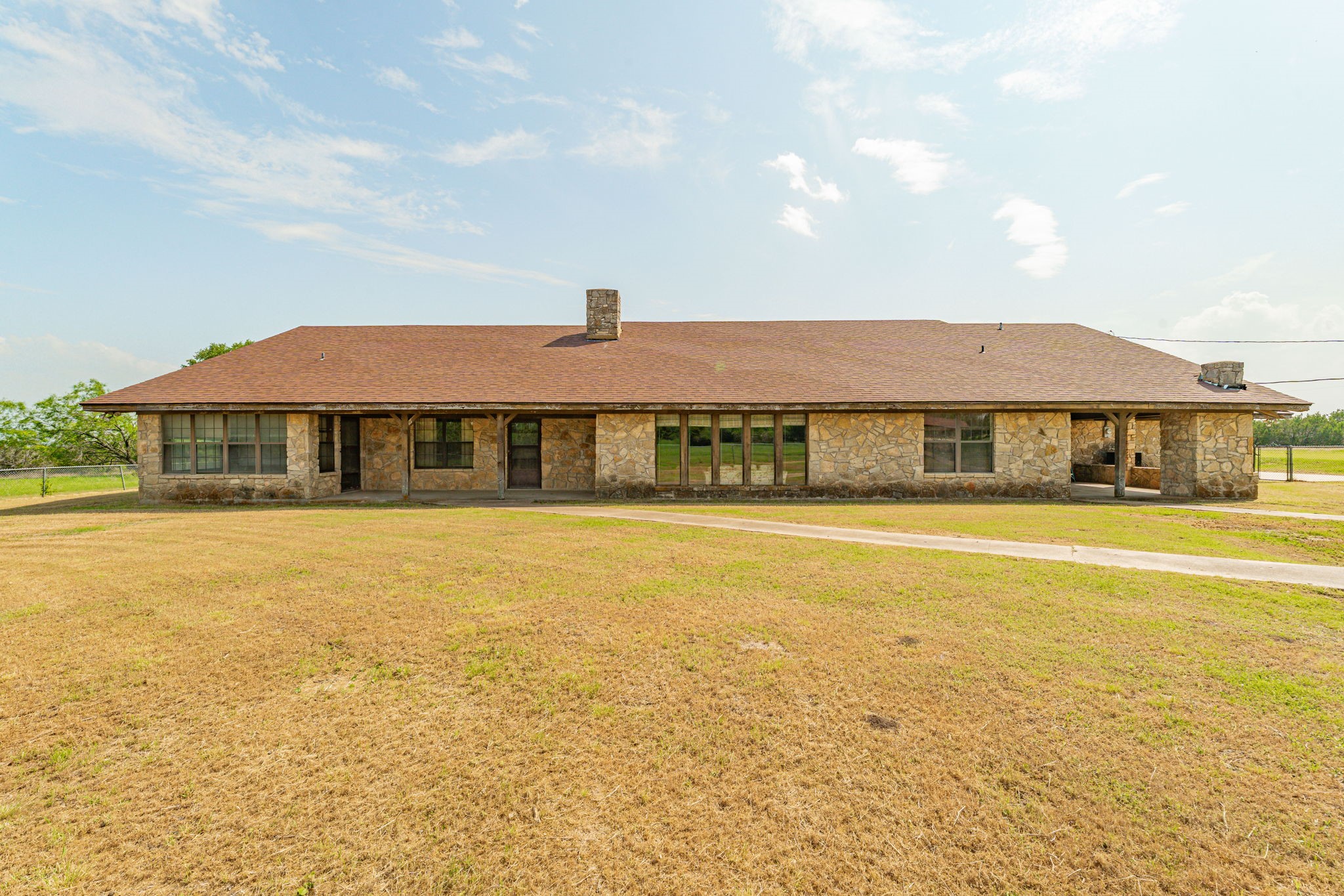 5544 Fm 927 Walnut Springs TX 76690