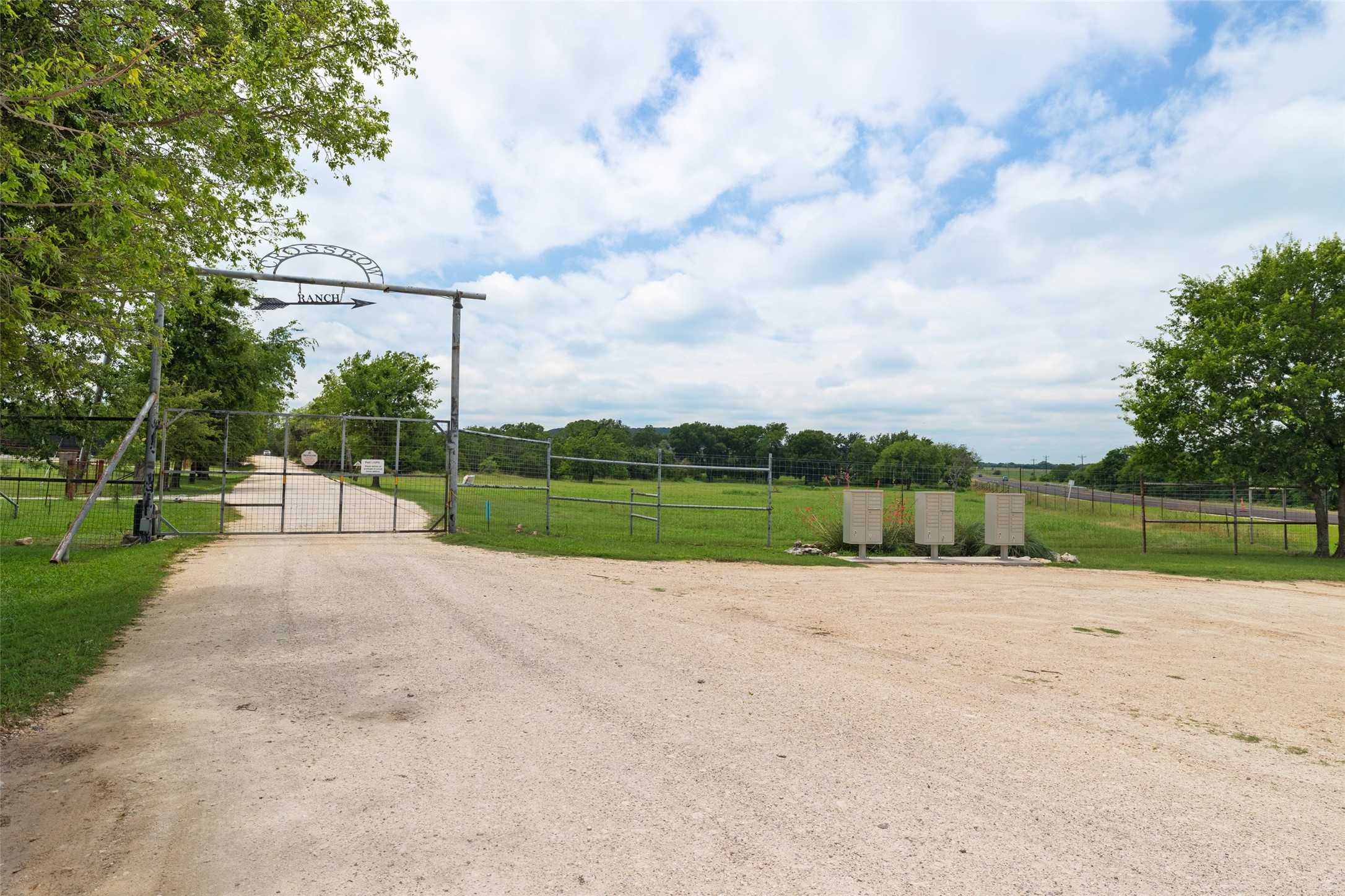 1307 County Road 2120 Meridian TX 76665