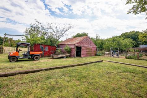 18018 County Road 661 Farmersville TX 75442