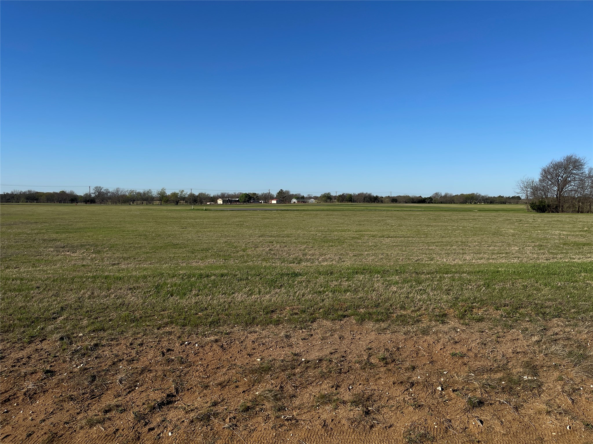 136 W Lake Street Gordonville TX 76245
