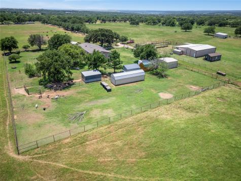 198 Private Road 1648 Road Chico TX 76431